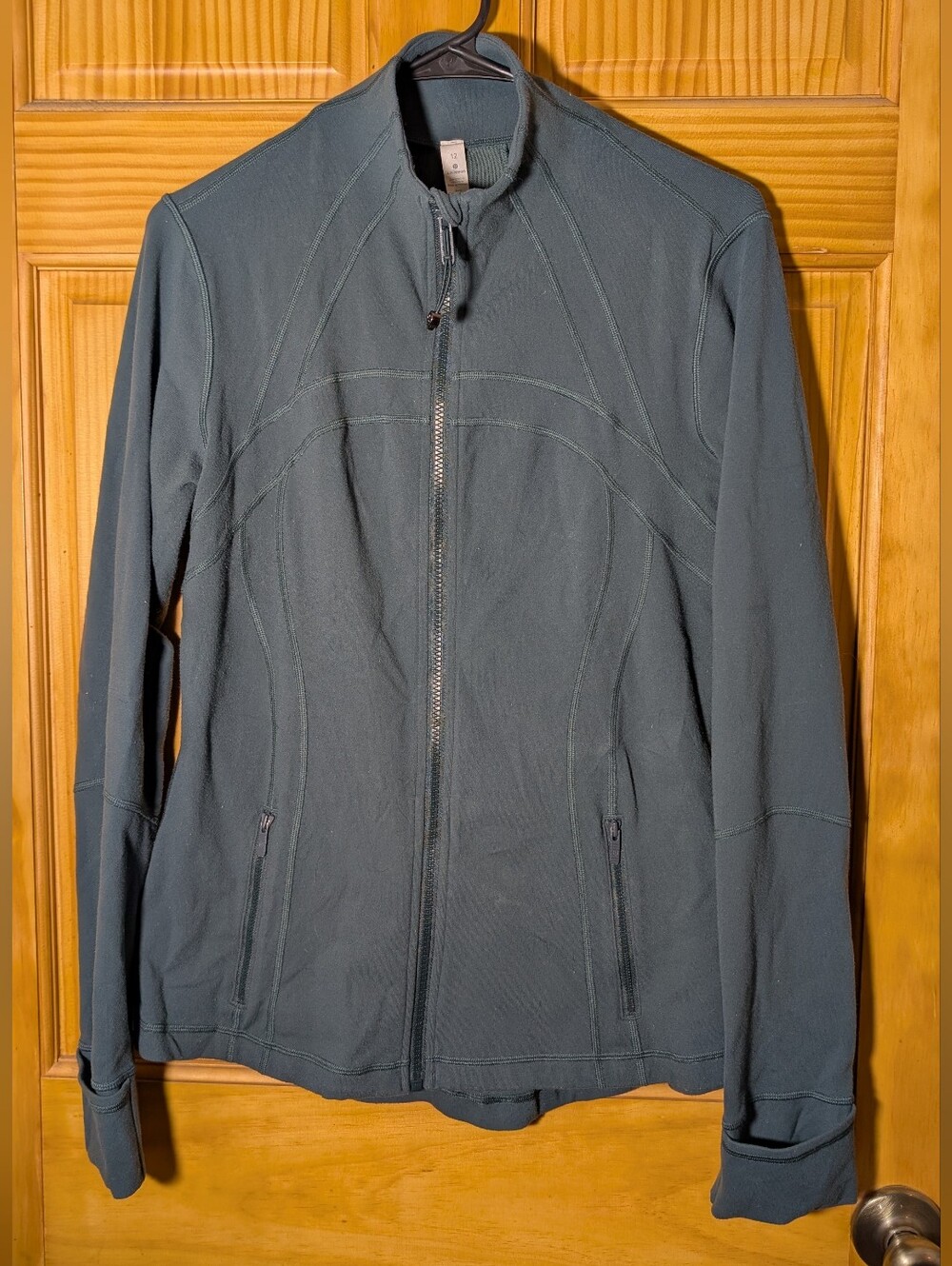 lululemon athletica Women's Slate Green Lightweight Zip Jacket